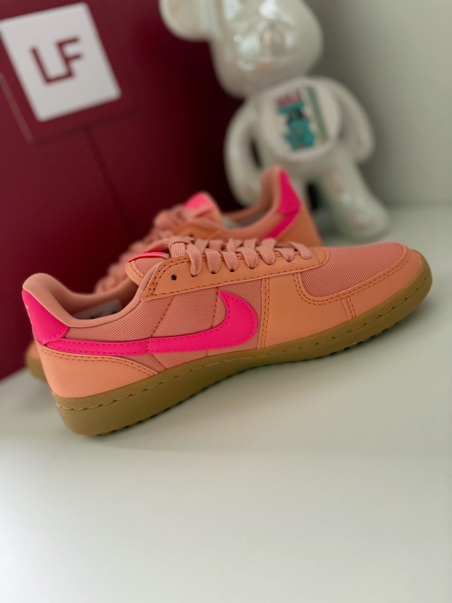 Nike Field General WMNS Trainers Apricot Agate Hyper Pink Gum UK 3.5