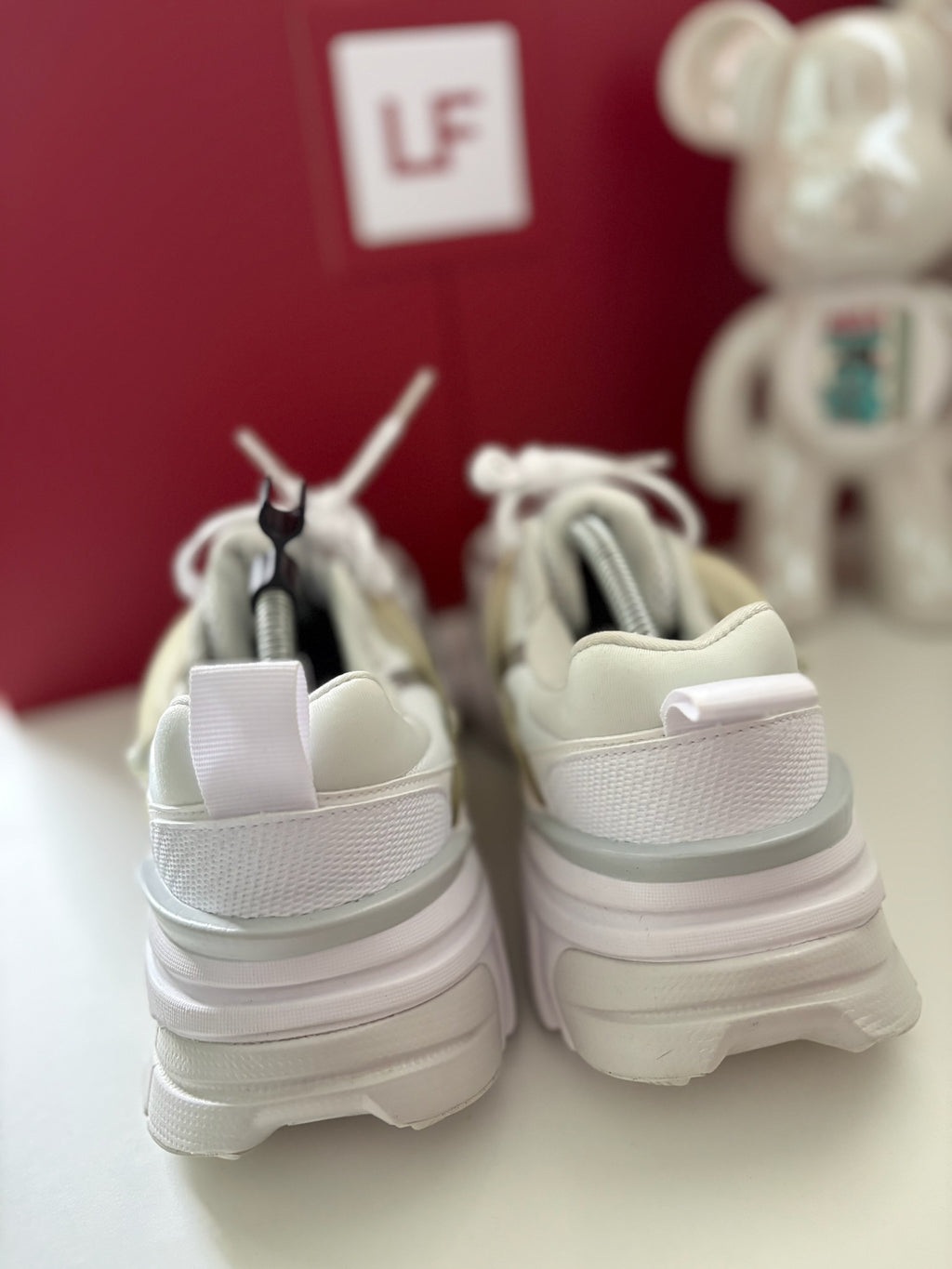 Nike V2K Run Trainers White Metallic Silver UK 10.5 EU 45.5 US 13 (W)