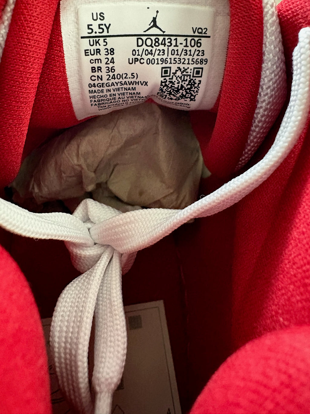 Nike Air Jordan Jumpman Two Trey GS White Black Gym Red Size UK 5.5