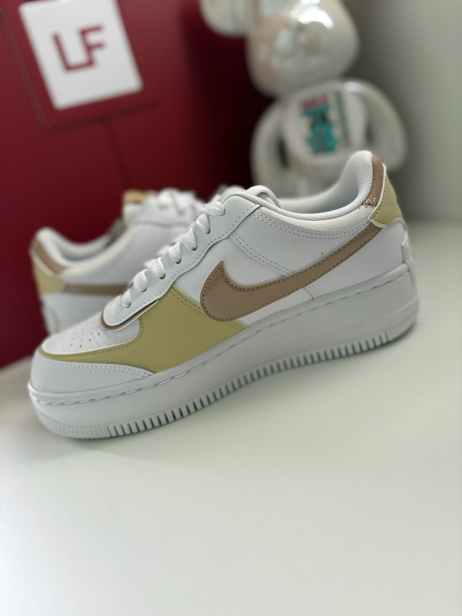 Nike Air Force 1 Shadow White Hemp Team Gold UK 3.5