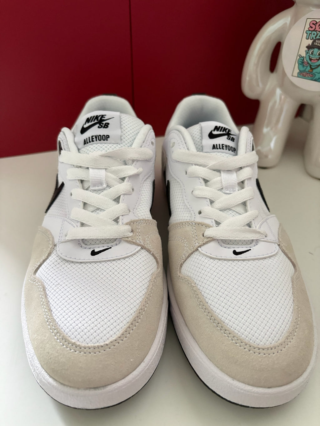 Nike SB Alleyoop WMNS Trainers White Black UK 4.5