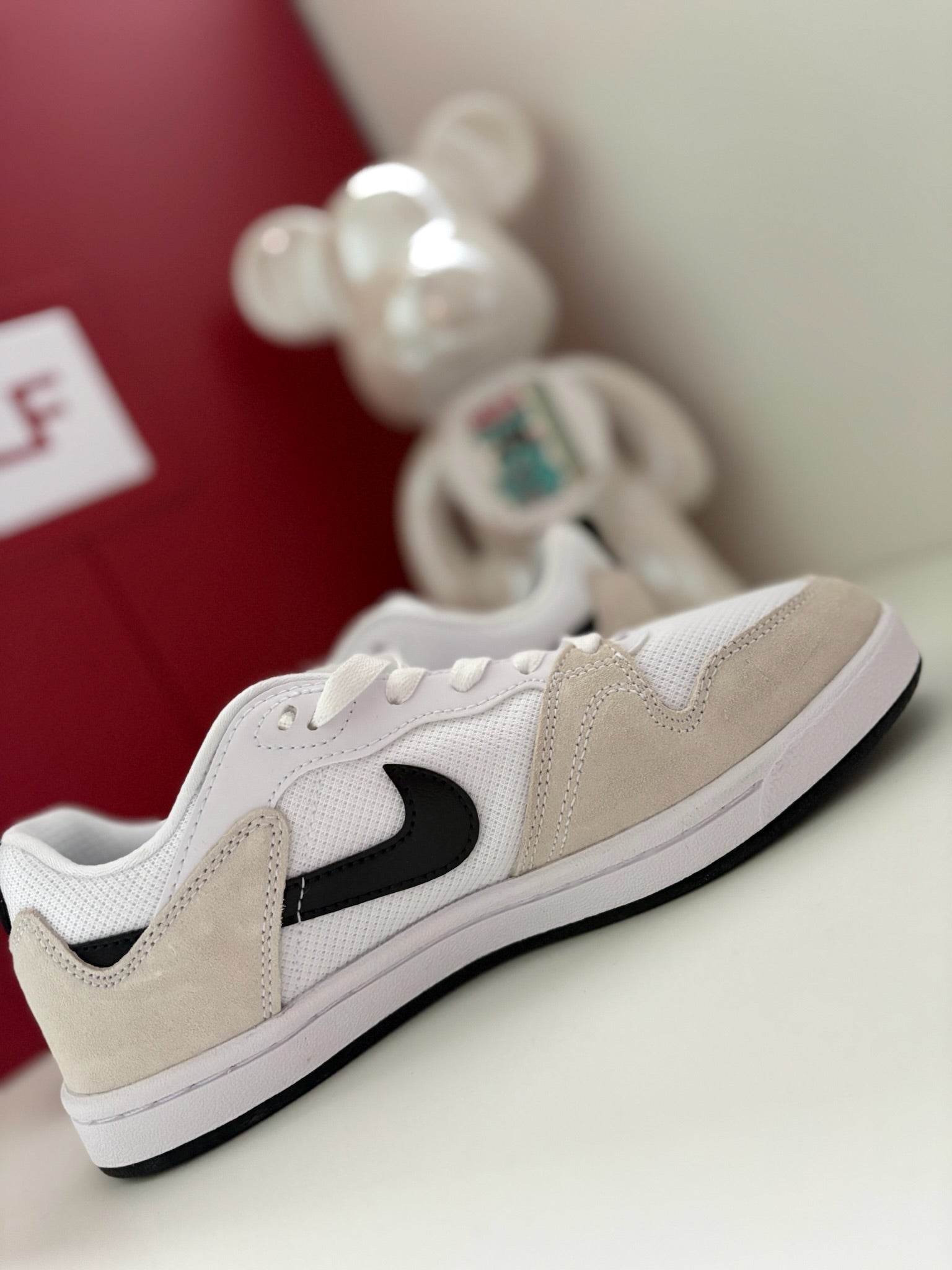 Nike SB Alleyoop WMNS Trainers White Black UK 4.5