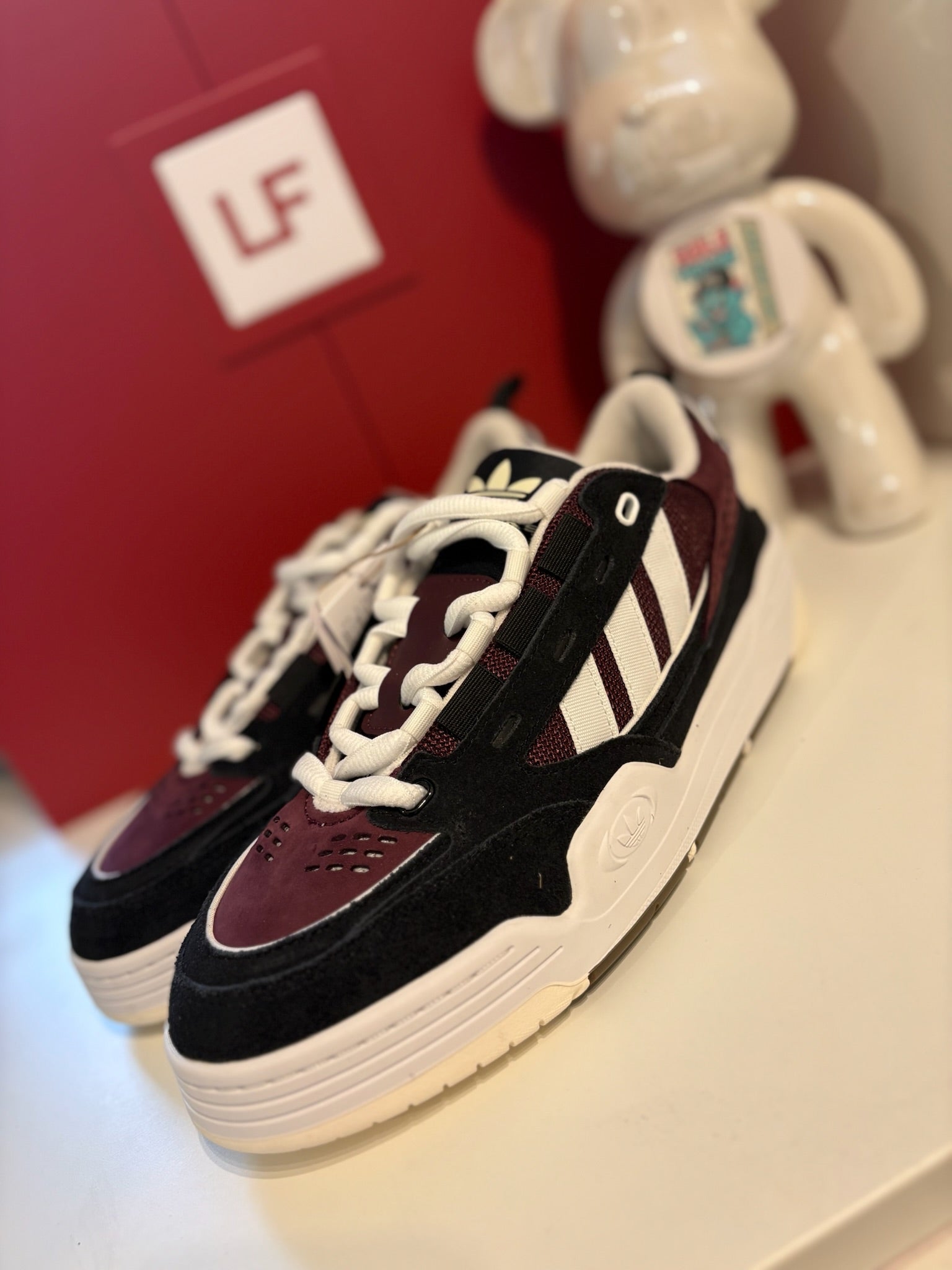 Adidas ADI2000 Trainers Burgundy Black White UK 9