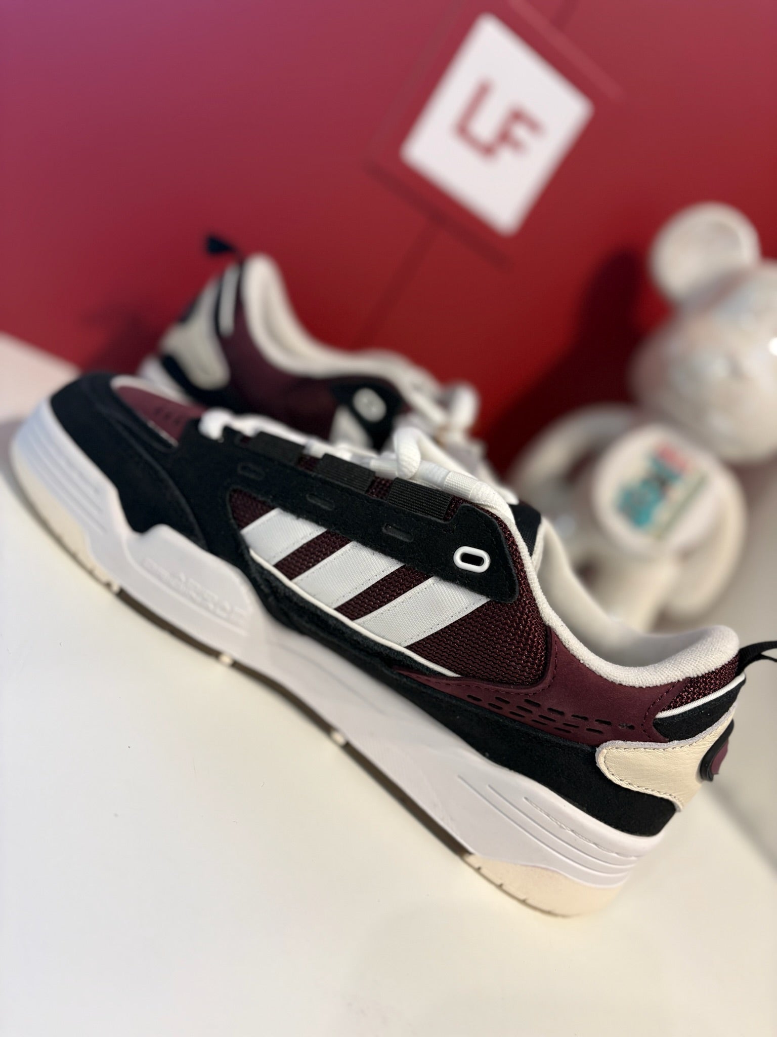 Adidas ADI2000 Trainers Burgundy Black White UK 9