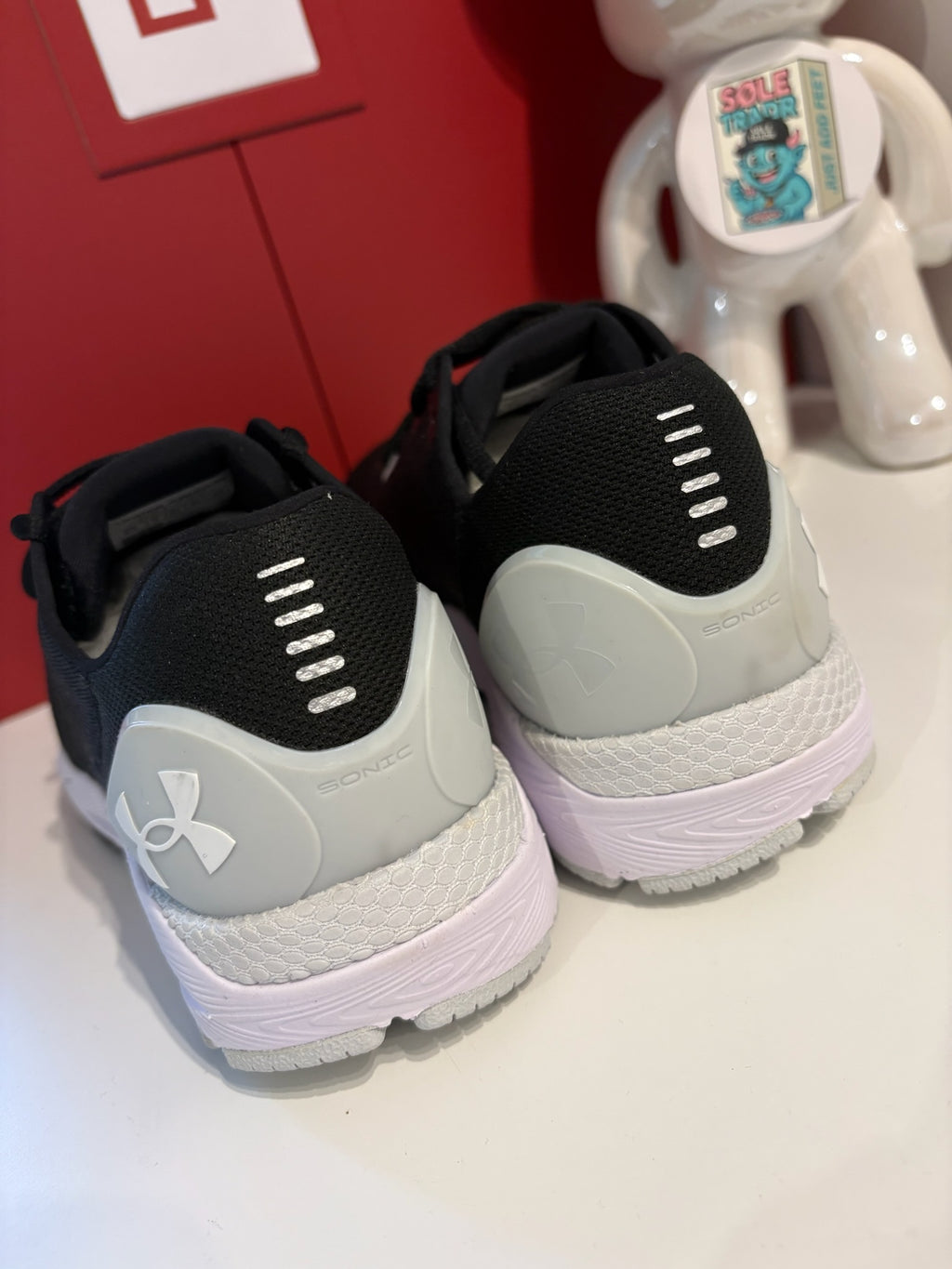 Under Armour Charged Assert 9 Trainers Black White Size UK 6