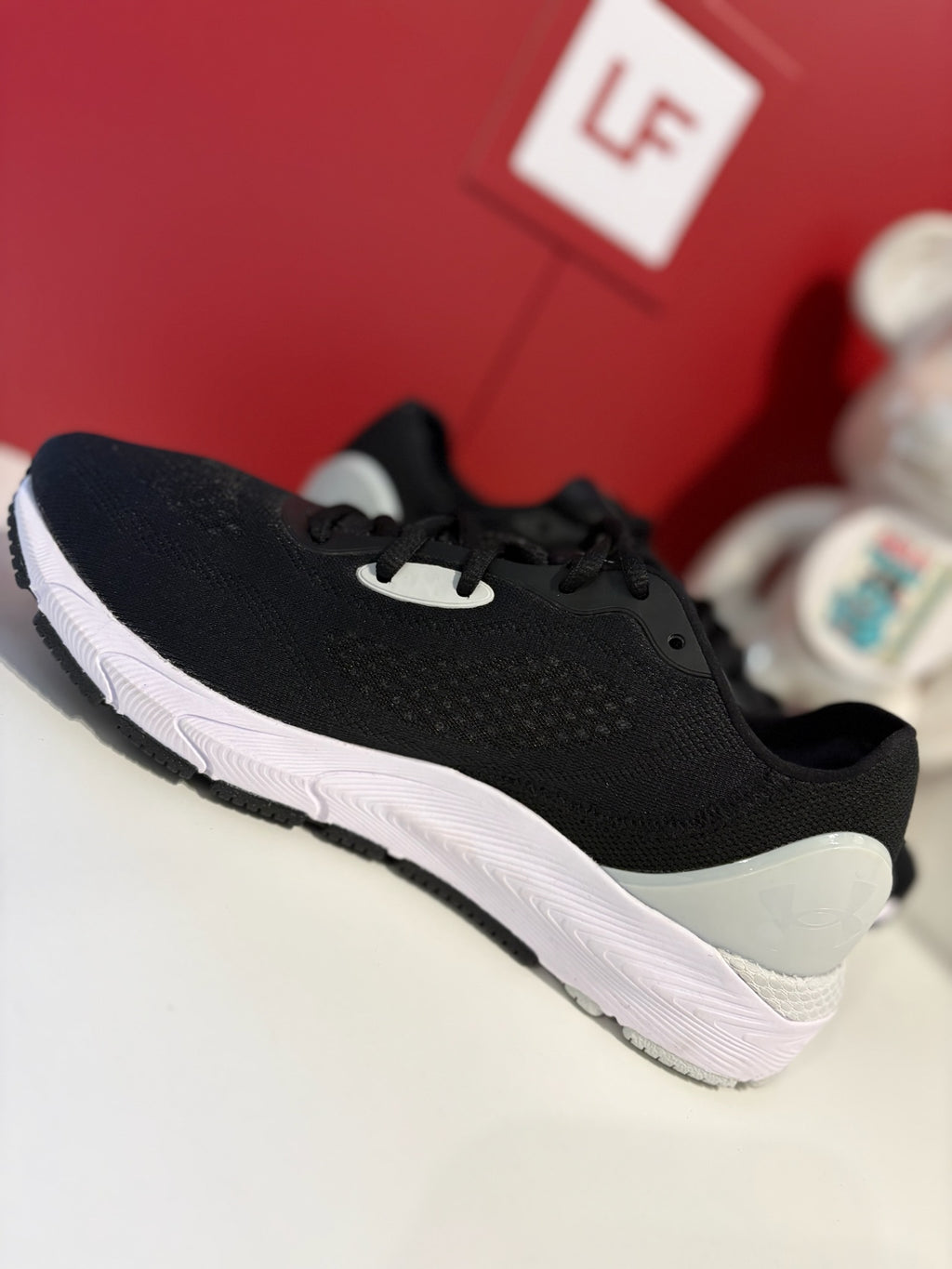 Under Armour Charged Assert 9 Trainers Black White Size UK 6