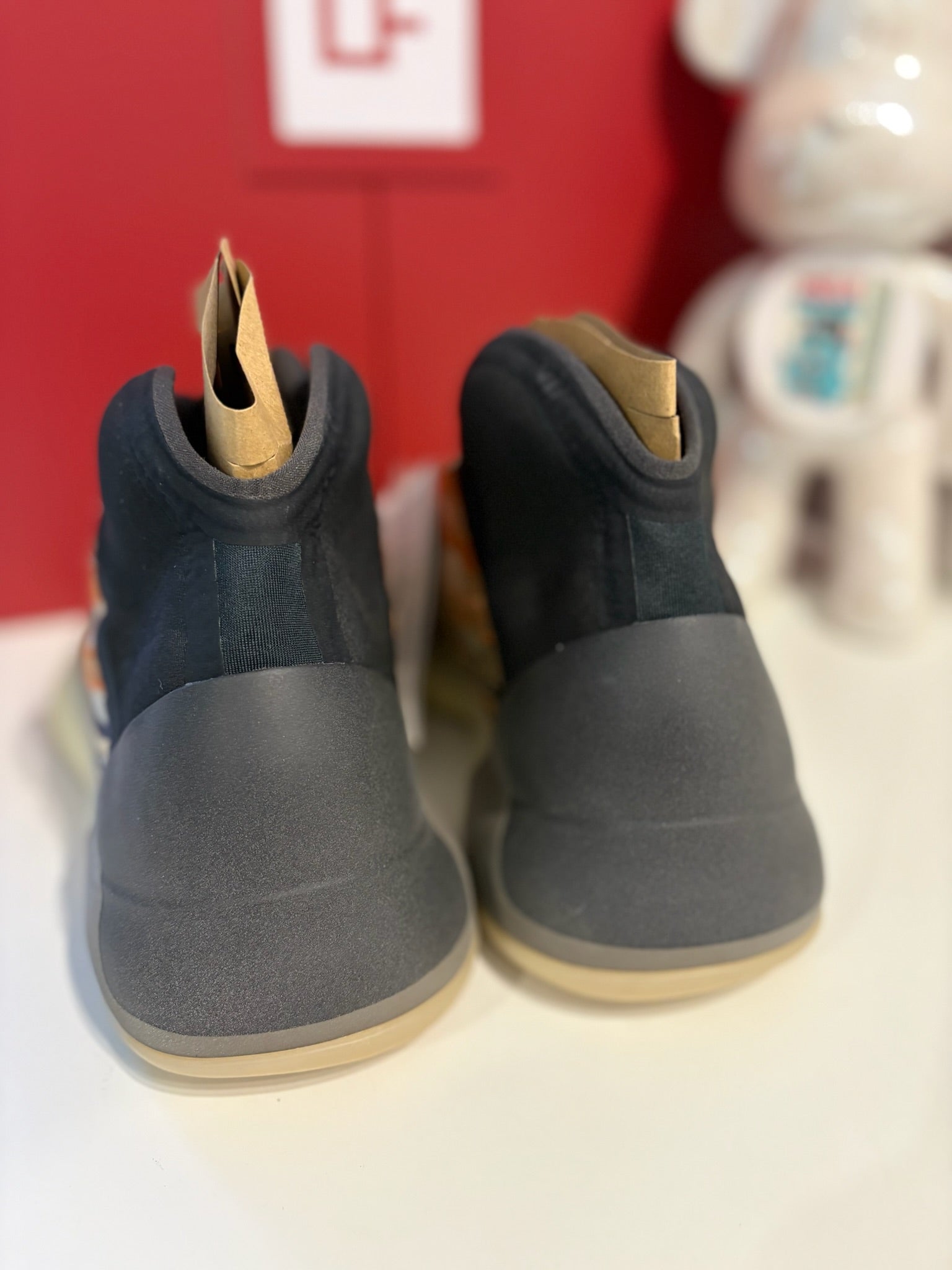 Adidas Yeezy QNTM “Amber Tint” UK 7