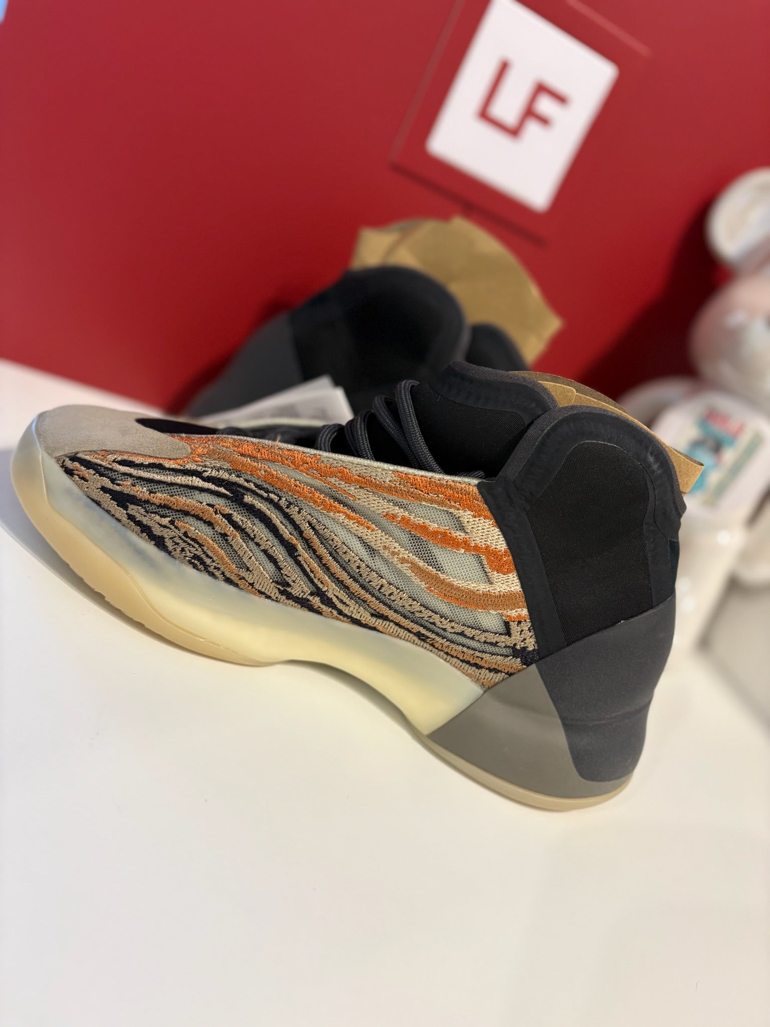 Adidas Yeezy QNTM “Amber Tint” UK 7