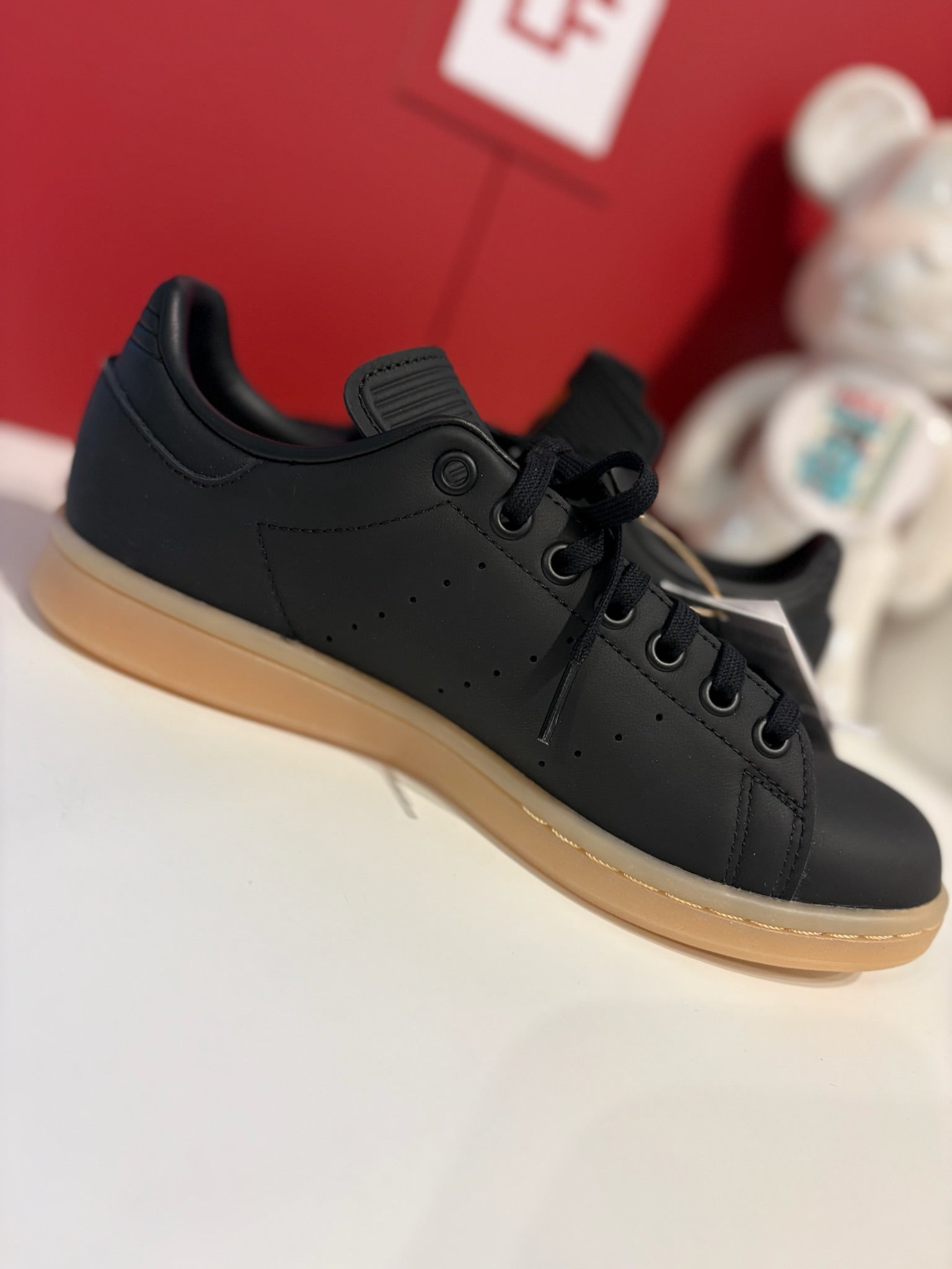Adidas Stan Smith J Core Black Gum Trainers UK 6