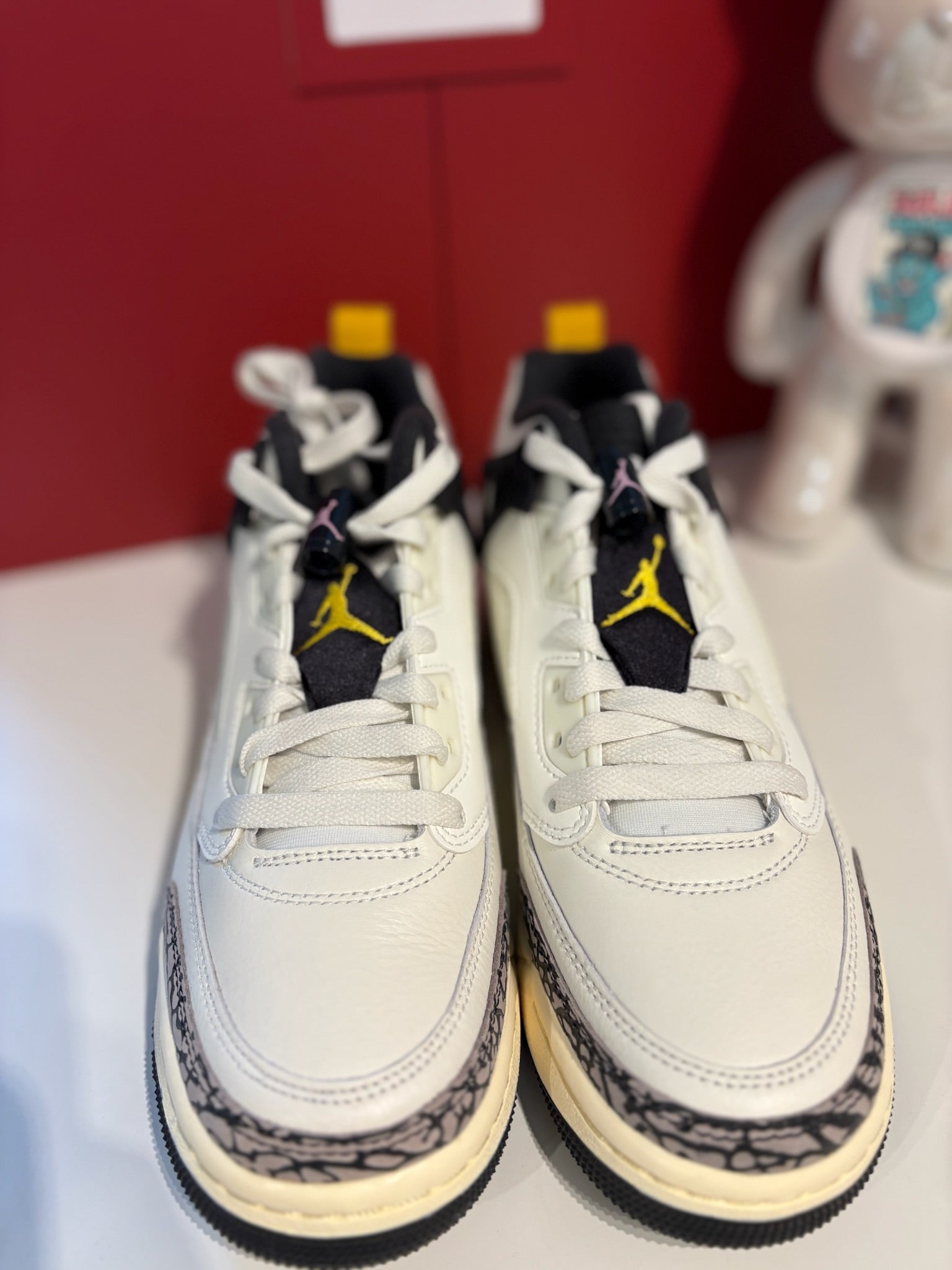 Jordan Spizike Low White Multi UK 6 GS