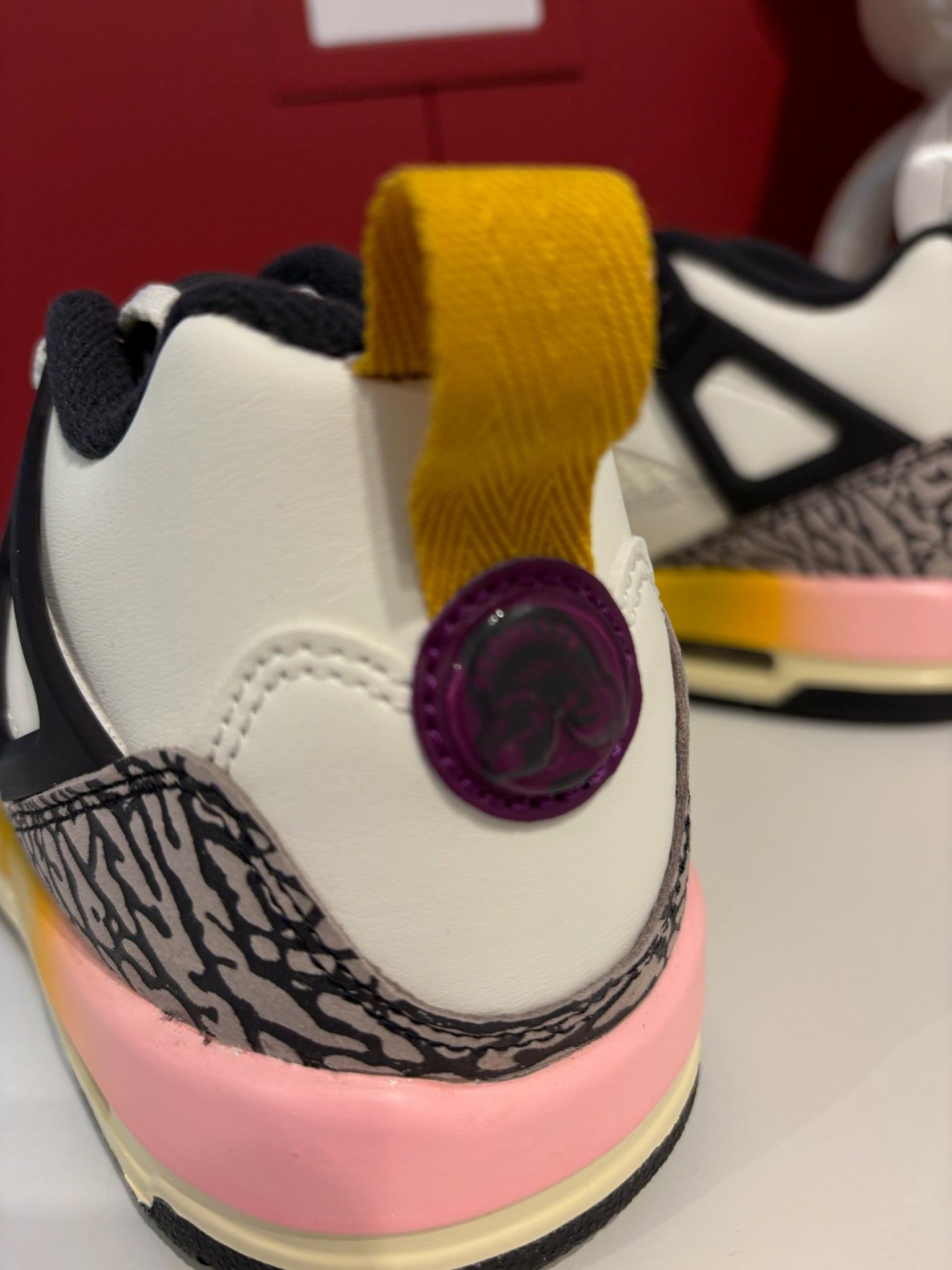 Jordan Spizike Low White Multi UK 6 GS