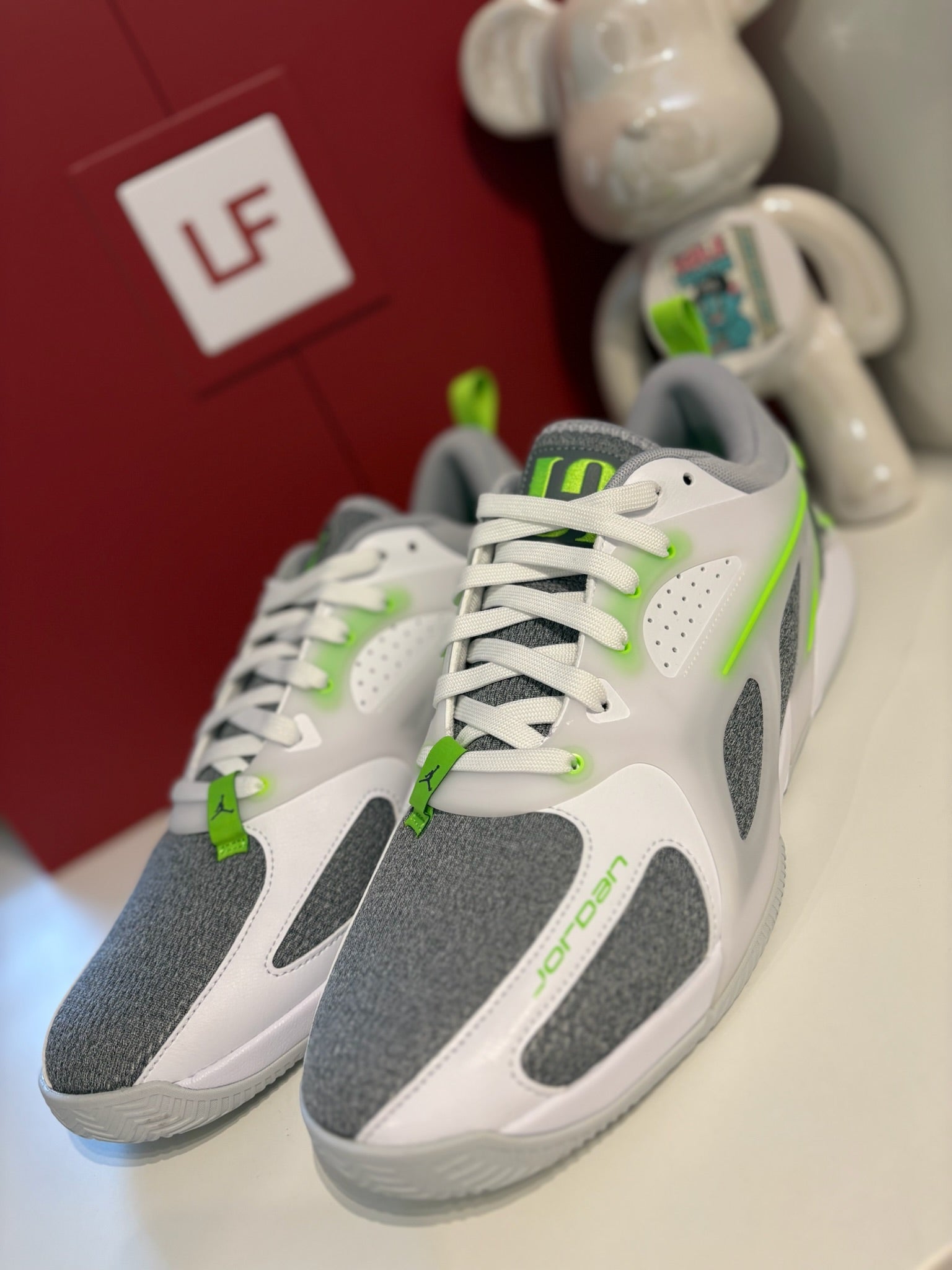 Jordan Heir Series Sail Electric Green UK 10.5 New with tags